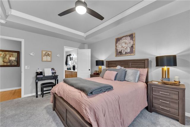 21 Pennine, Bella Vista, AR 72714