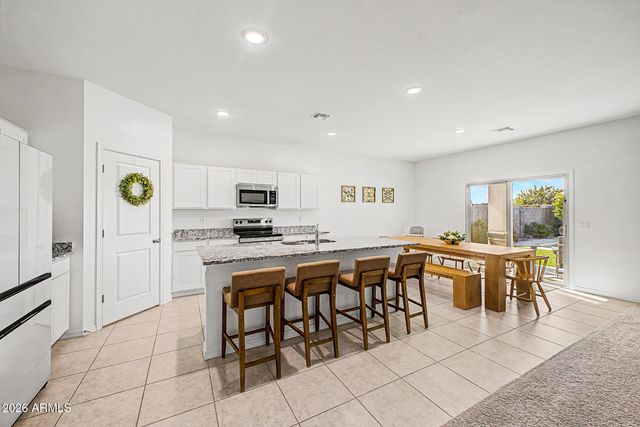 1963 E HARNESS Lane, San Tan Valley, AZ 85140