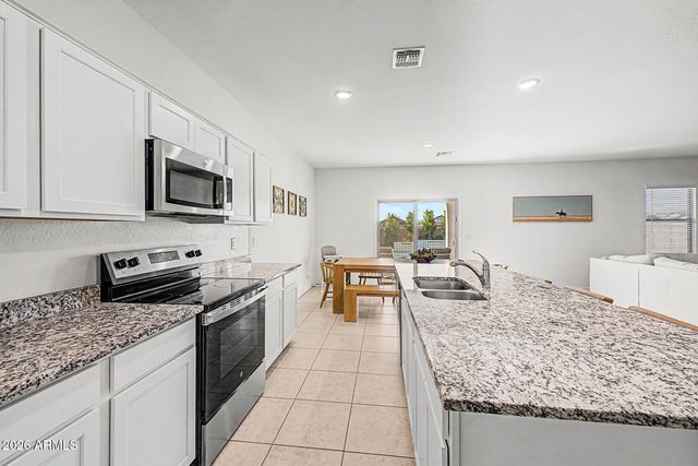 1963 E HARNESS Lane, San Tan Valley, AZ 85140