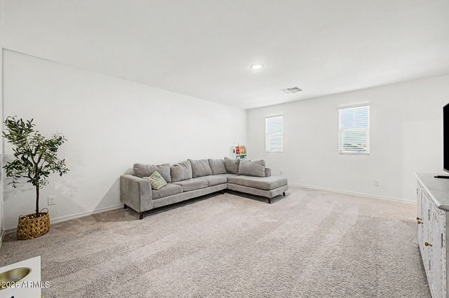 1963 E HARNESS Lane, San Tan Valley, AZ 85140