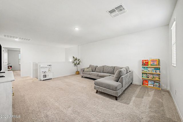 1963 E HARNESS Lane, San Tan Valley, AZ 85140