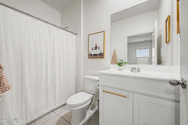 1963 E HARNESS Lane, San Tan Valley, AZ 85140