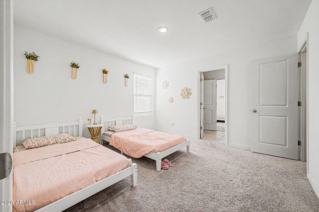 1963 E HARNESS Lane, San Tan Valley, AZ 85140