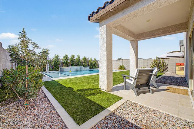 1963 E HARNESS Lane, San Tan Valley, AZ 85140