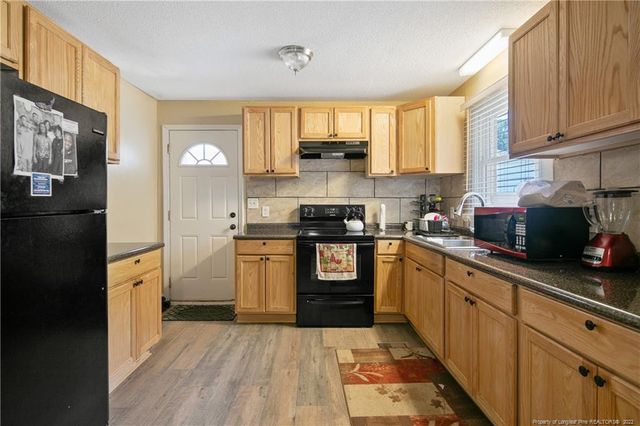 5857 Columbine Road, Fayetteville, NC 28306