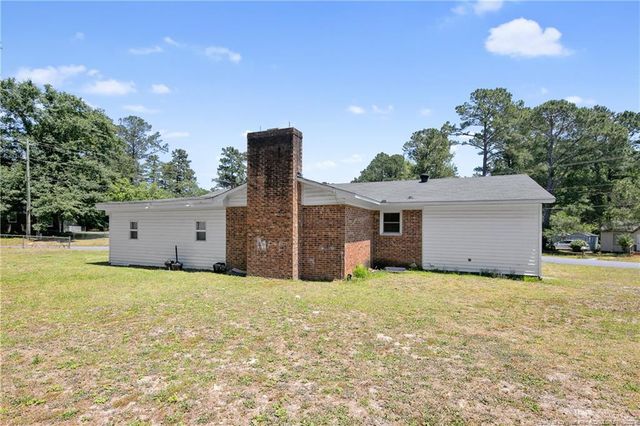 5857 Columbine Road, Fayetteville, NC 28306