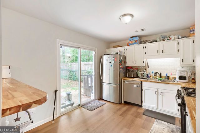 2203 Victoria Place, Lithonia, GA 30058