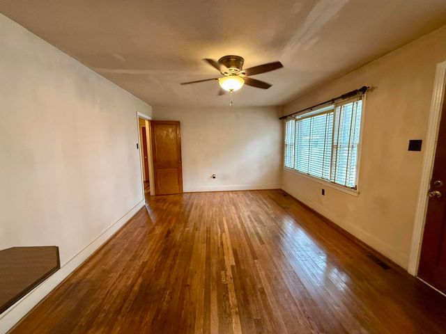 1738 Jasper St., Georgetown, SC 29440