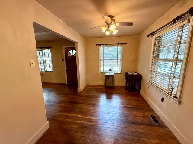 1738 Jasper St., Georgetown, SC 29440