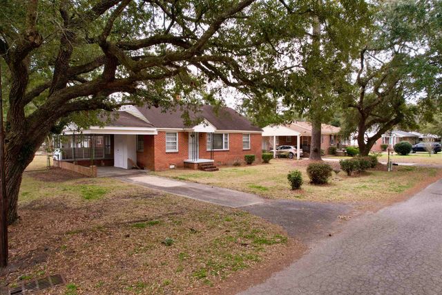 1738 Jasper St., Georgetown, SC 29440