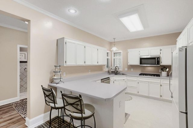 4148 Countryview Drive, Eagan, MN 55123