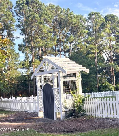 8015 Reunion Road, Wilmington, NC 28411