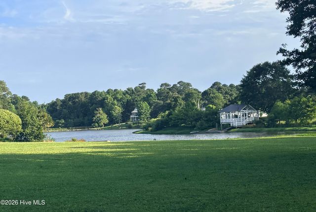 8015 Reunion Road, Wilmington, NC 28411