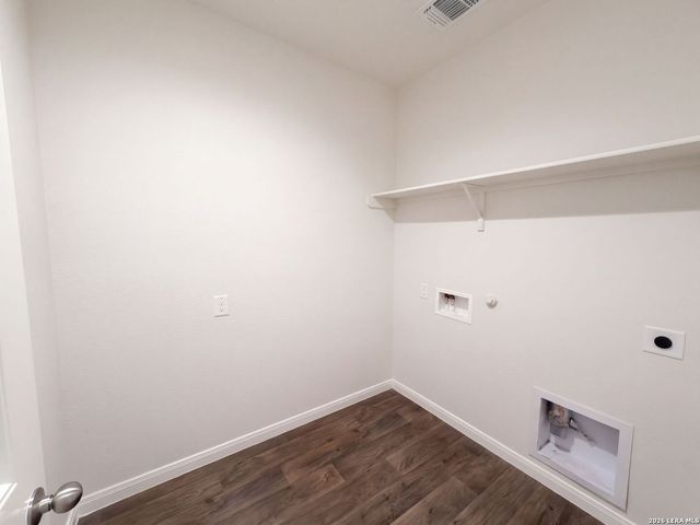 817 MARGAY LOOP, Seguin, TX 78155