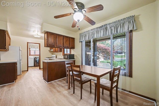 33593 Curtis Road Road S, Livonia, MI 48152