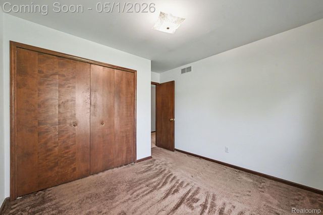 33593 Curtis Road Road S, Livonia, MI 48152