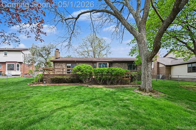 33593 Curtis Road Road S, Livonia, MI 48152