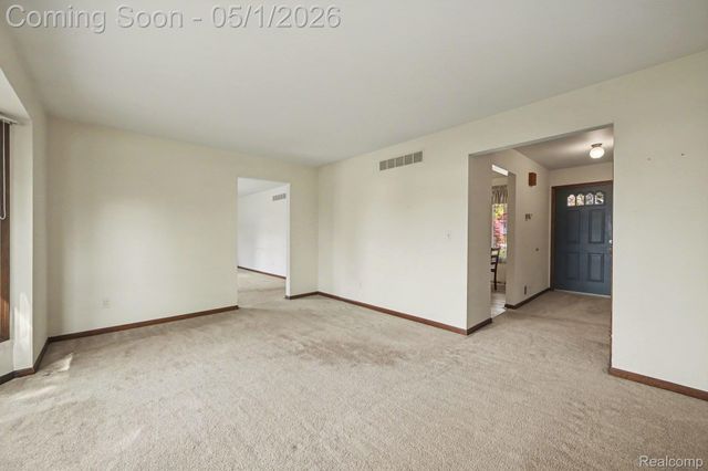33593 Curtis Road Road S, Livonia, MI 48152