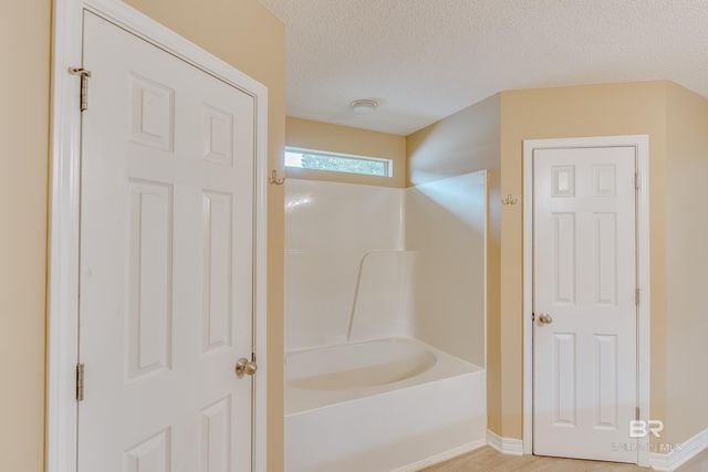 2190 Seasons Court, Mobile, AL 36695