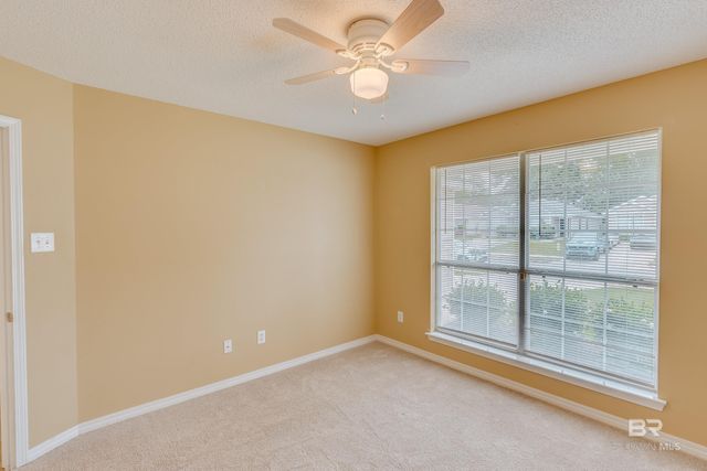 2190 Seasons Court, Mobile, AL 36695