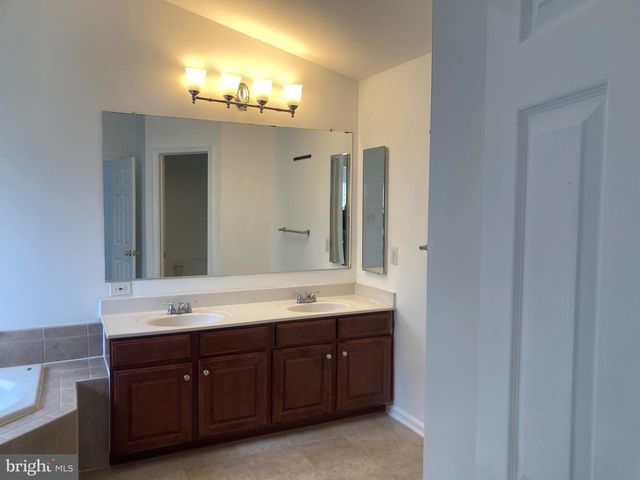 4312 HATTIES PROGRESS DR, Bowie, MD 20720