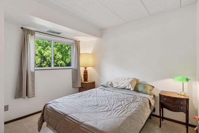 3300 Louisiana Avenue S 122, Saint Louis Park, MN 55426
