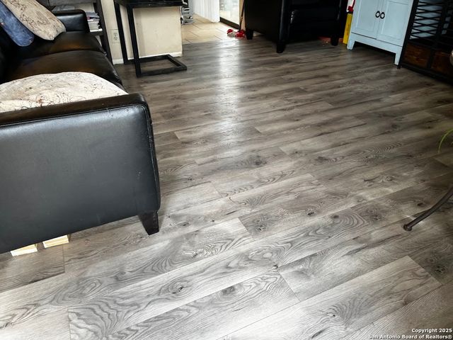 6613 Pebble Spring, San Antonio, TX 78249