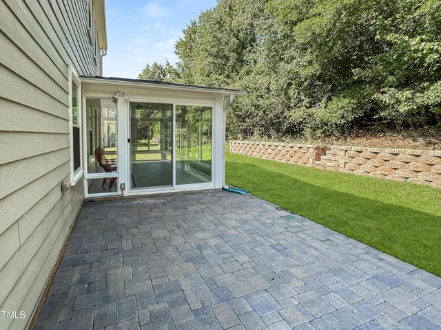 804 Blue Thorn Drive, Apex, NC 27539