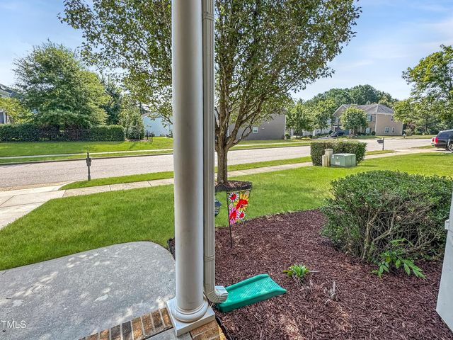 804 Blue Thorn Drive, Apex, NC 27539