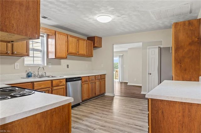 3645 Landstown RD, Virginia Beach, VA 23456