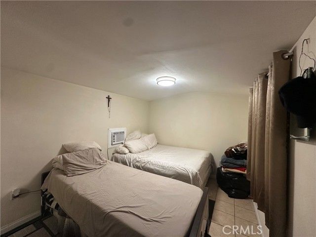 10673 Saticoy Street, Sun Valley (los Angeles), CA 91352