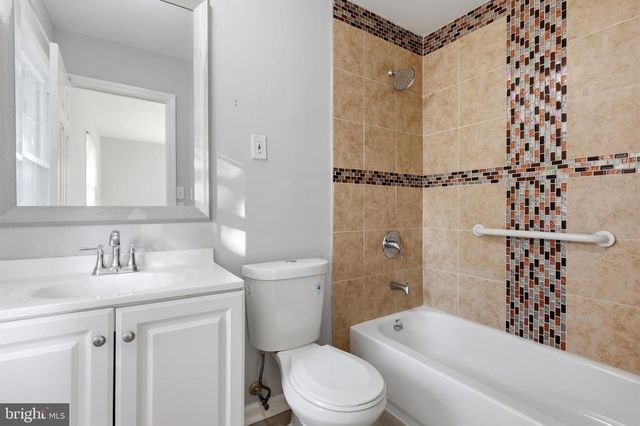 26 BAYBERRY LN, Willingboro, NJ 08046
