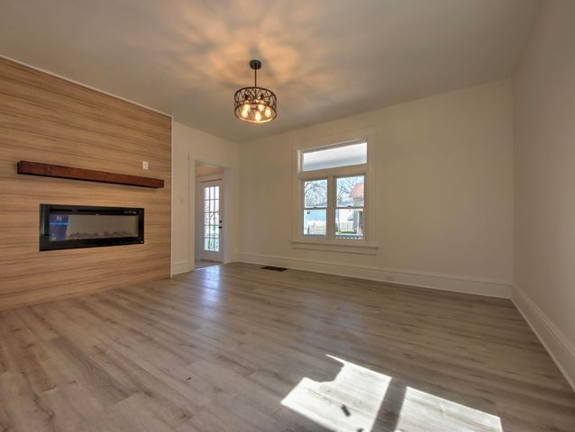 508 F Street, La Porte, IN 46350