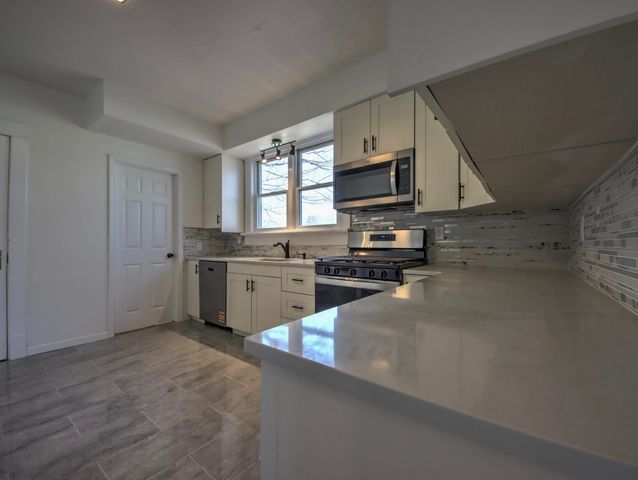 508 F Street, La Porte, IN 46350