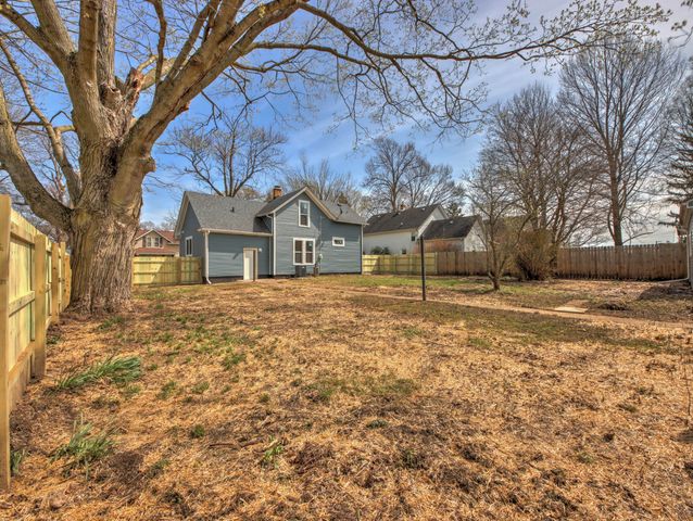 508 F Street, La Porte, IN 46350