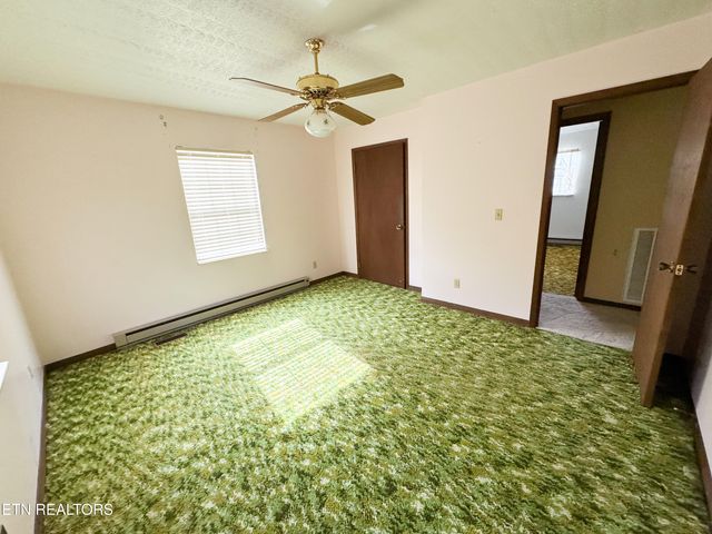 253 Lincoln Drive, Harrogate, TN 37752