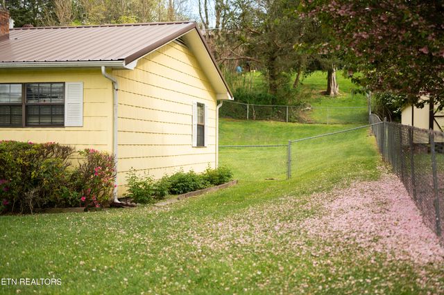253 Lincoln Drive, Harrogate, TN 37752
