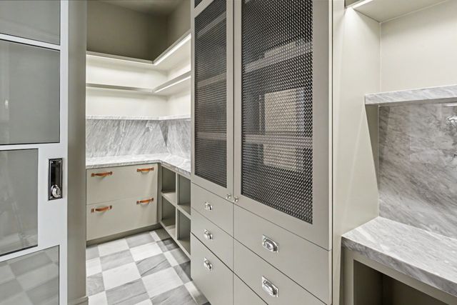 4636 Belclaire Avenue, Highland Park, TX 75209