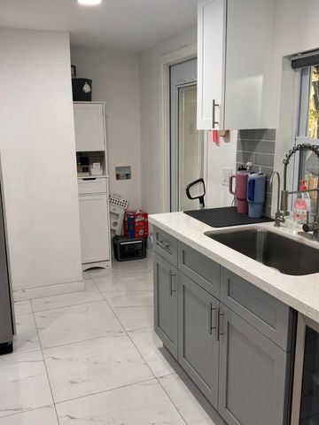 2364 S Haverhill Road, West Palm Beach, FL 33415