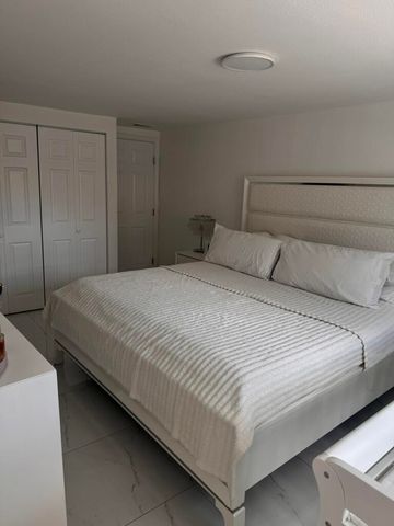 2364 S Haverhill Road, West Palm Beach, FL 33415