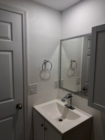 2364 S Haverhill Road, West Palm Beach, FL 33415