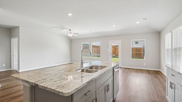 413 Midnight Oak Drive, Mckinney, TX 75069