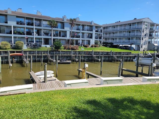 4011 Nasa Rd 1 112, Seabrook, TX 77586