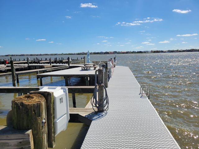 4011 Nasa Rd 1 112, Seabrook, TX 77586