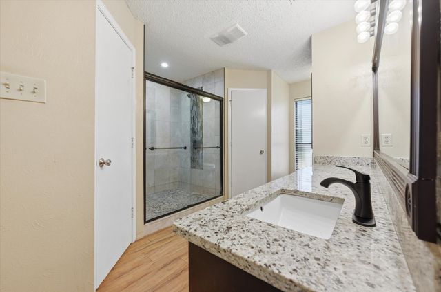 1503 N Fielder Road, Arlington, TX 76012