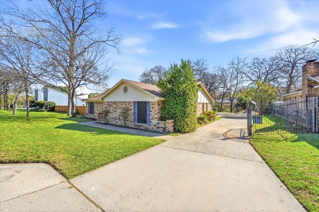 1503 N Fielder Road, Arlington, TX 76012