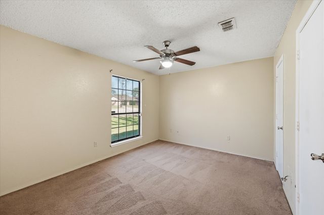 1503 N Fielder Road, Arlington, TX 76012