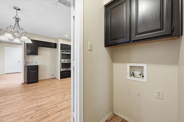 1503 N Fielder Road, Arlington, TX 76012