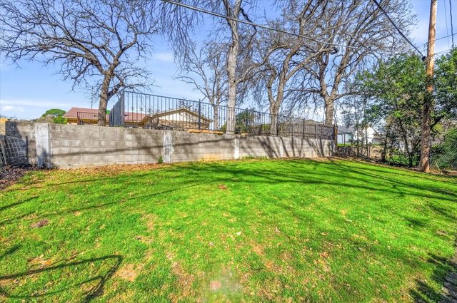 1503 N Fielder Road, Arlington, TX 76012