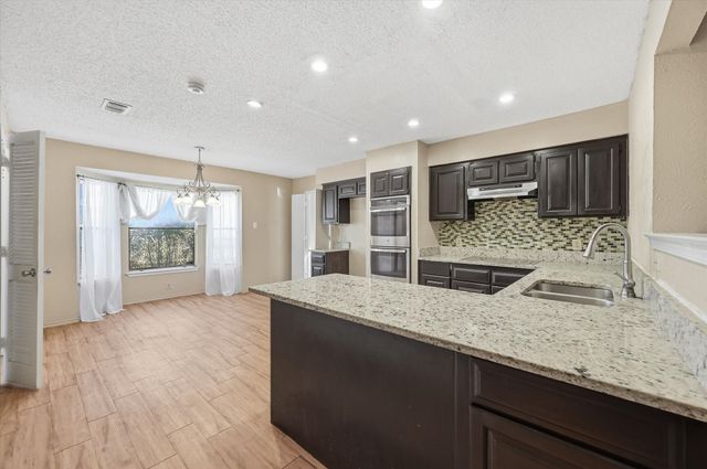 1503 N Fielder Road, Arlington, TX 76012